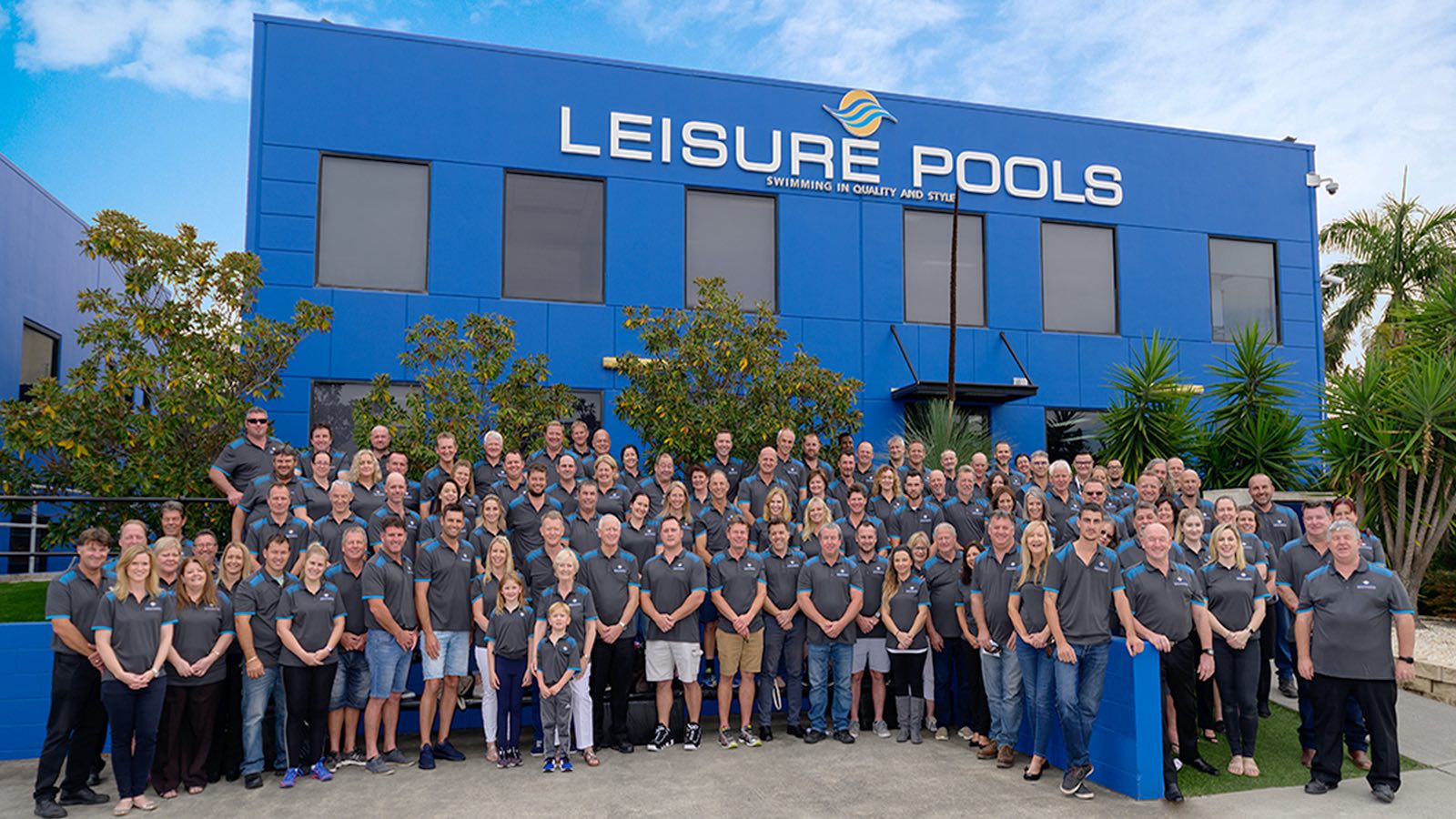 Become an official Lesiure Pools dealer