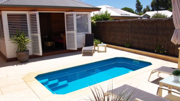 Leisure Pools Olympus fibreglass swimming pool model