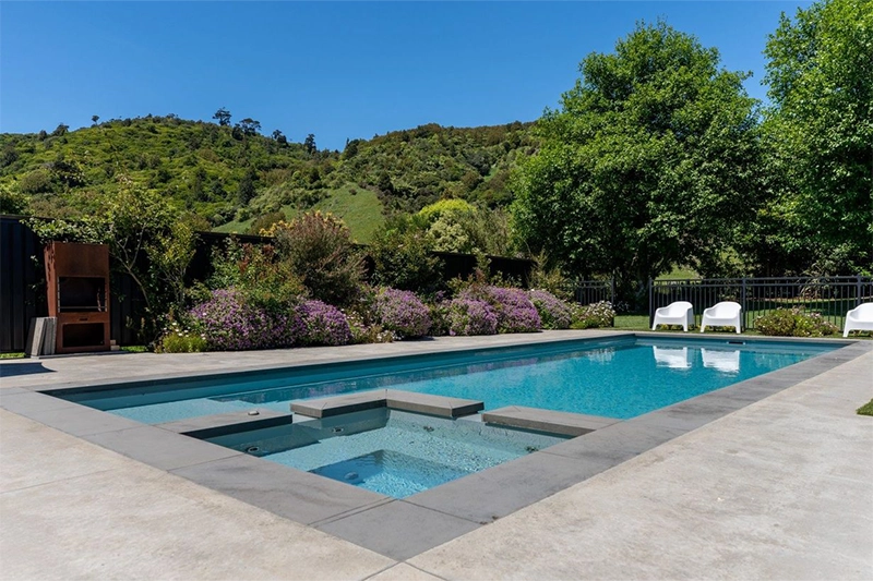 The Absolute in Silver Grey NZ Pools