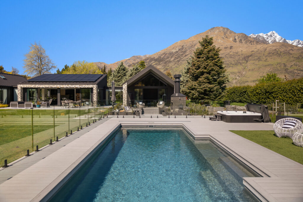 The Elegance 12 in Graphite Grey_Queenstown_3 Dupont Pools Queenstown NZ, Leisure Pools The Elegance 12m Graphite Grey