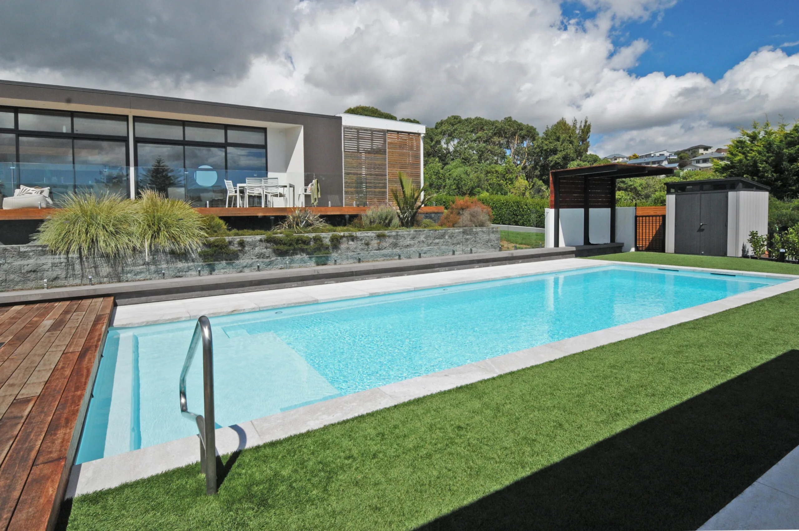 NZ Pools Wellington NZ, Leisure Pools The Acclaim 12m Shimmer White