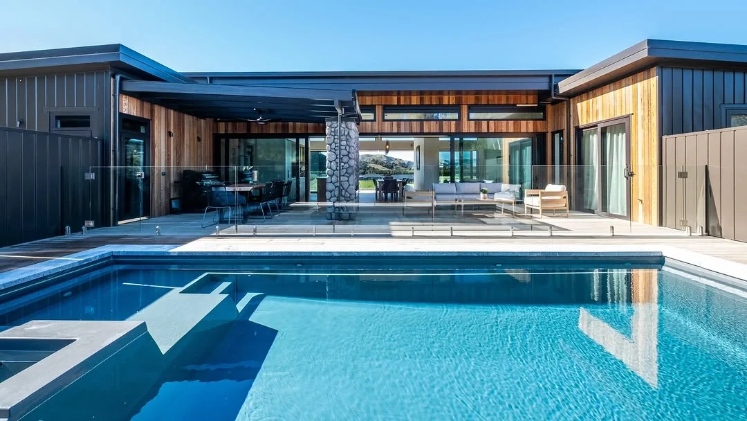 Leisure Pools NZ The Absolute 8.00m Graphite Grey NZ Pools