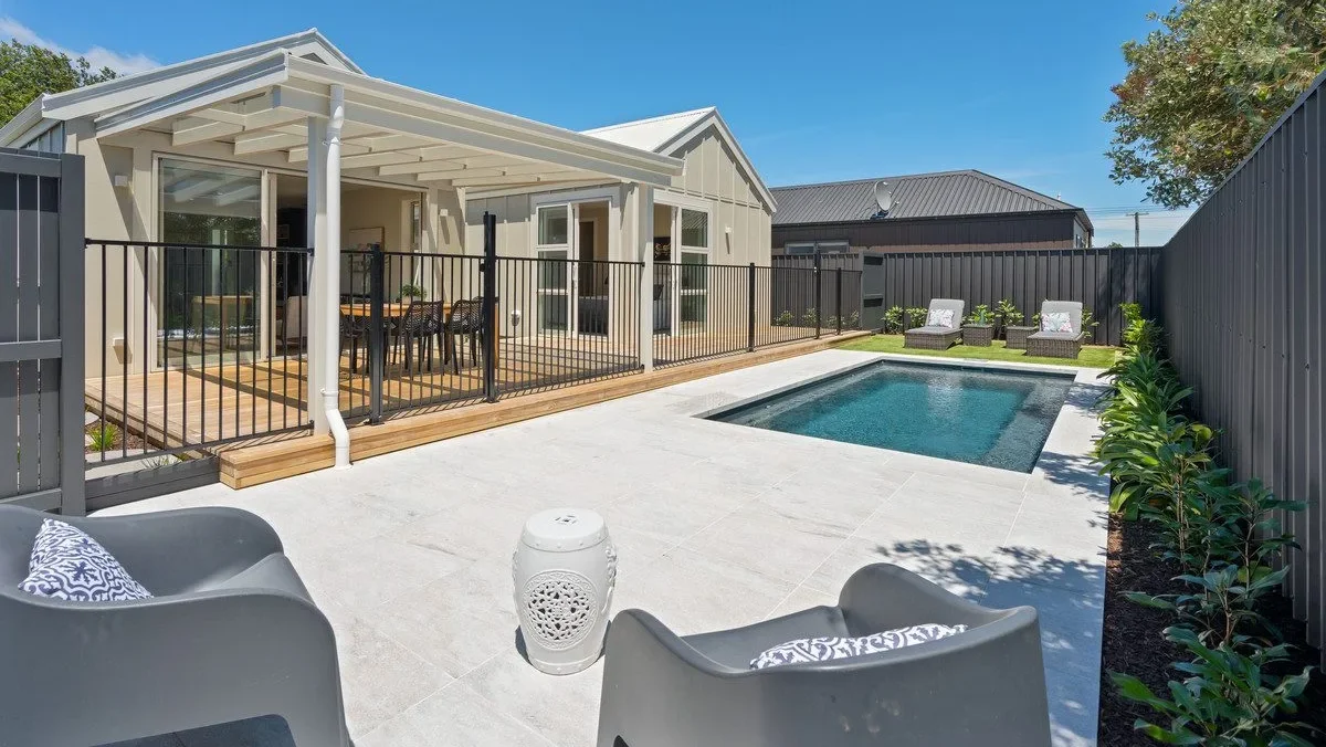 Leisure Pools NZ The Harmony 6.00m Graphite Grey NZ Pools