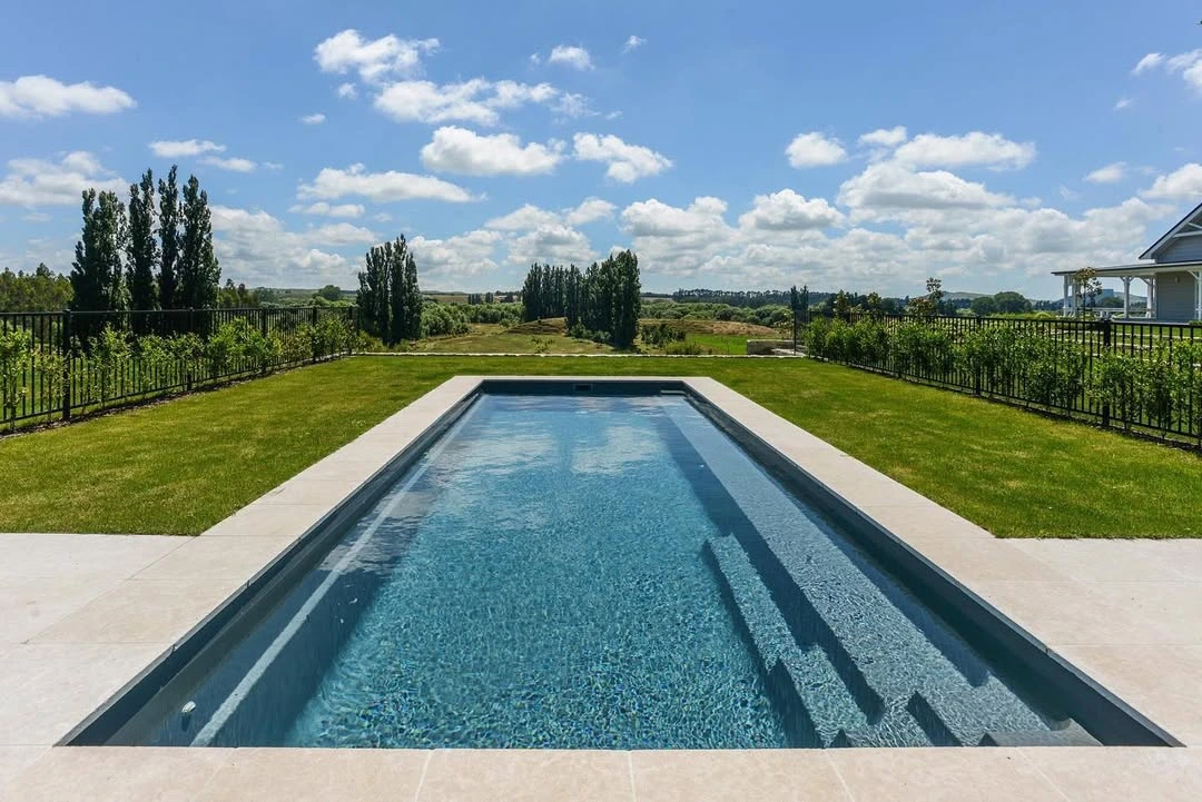 PHOTO LP AU The Reflection 10m Graphite Grey_LP Hawkes Bay Pool builders in Hawke's Bay