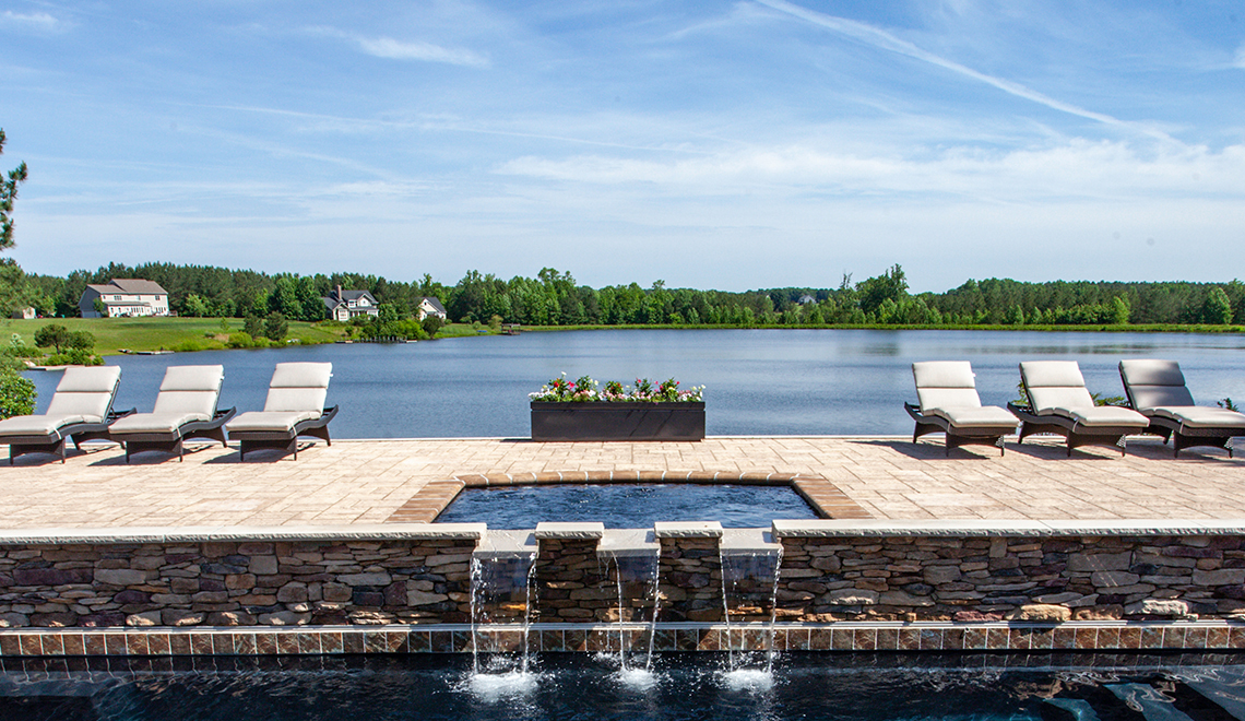 The Inlet Splash Deck with Triple Spillover 3.15m in Ebony Blue