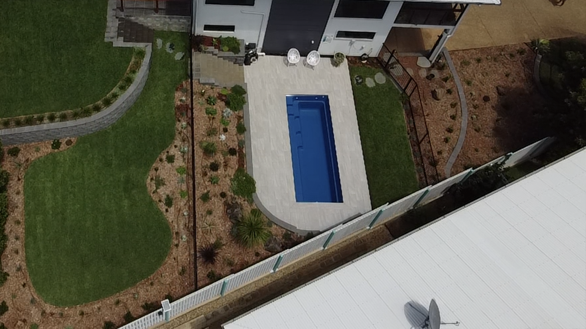 The Esprit 5.70m in Sapphire Blue installed by Leisure Pools Yeppoon