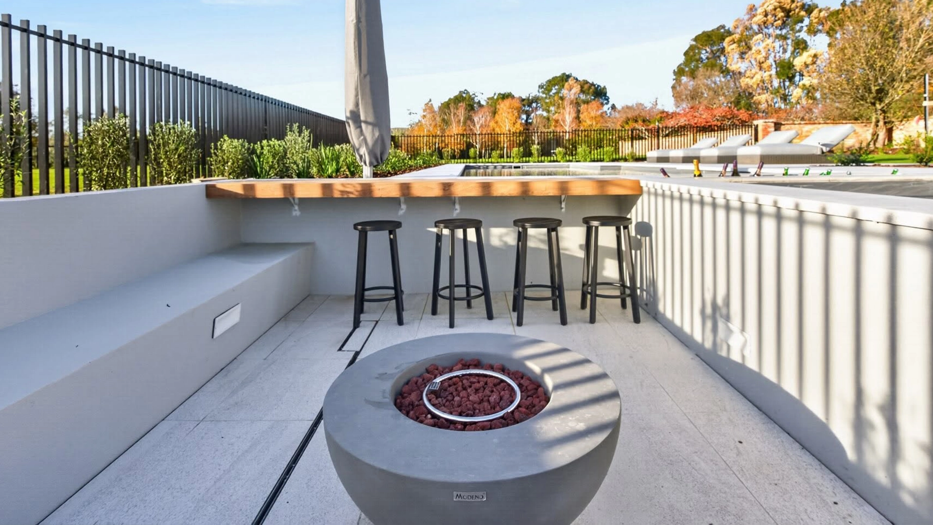 IMG LP NZ Elegance 12 w Amalfi Silver Grey NZ Pools 007 The Elegance 12.00m with The Amalfi Spa in Silver Grey installed by NZ Pools